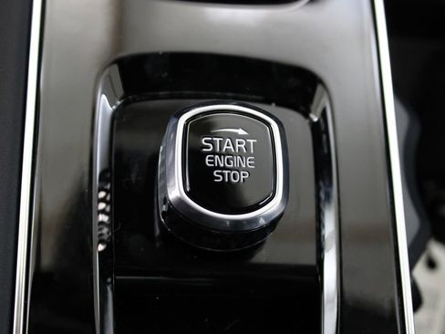 New 2026 Volvo XC60 B5 Plus w/ Climate Package AWD/4WD image 11