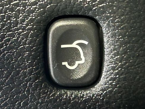 Used 2023 Dodge Durango GT AWD/4WD image 15