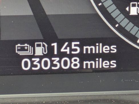 Used 2024 Mitsubishi Outlander SEL image 33