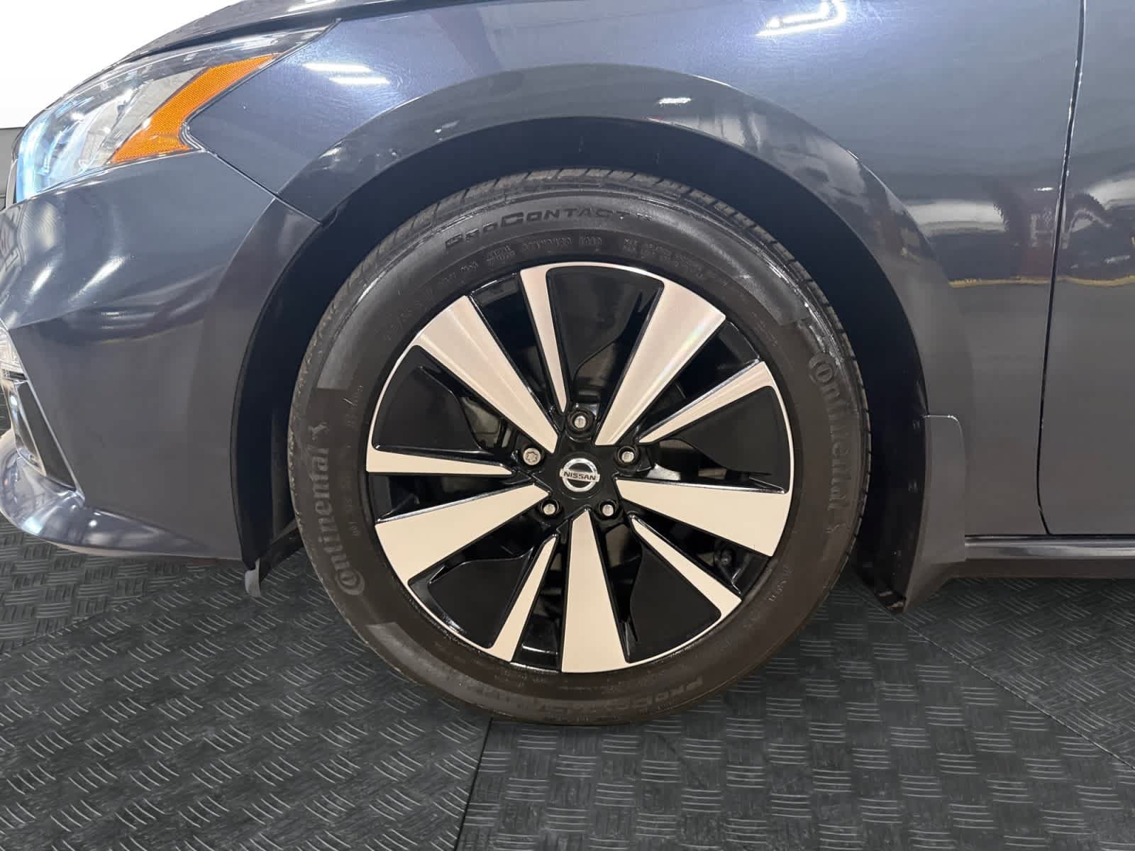Used 2021 Nissan Altima 2.5 SL FWD image 15
