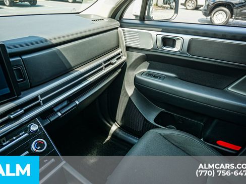 Used 2025 Hyundai Santa Fe SE FWD image 34