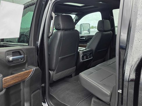 Certified 2023 Chevrolet Silverado 2500 High Country AWD/4WD image 15