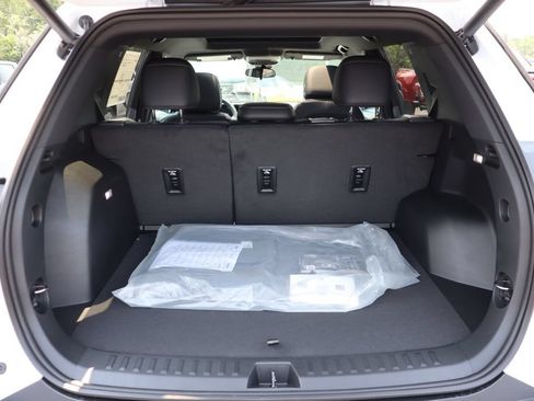 New 2027 Chevrolet Equinox LT w/ Convenience Package II AWD/4WD image 29