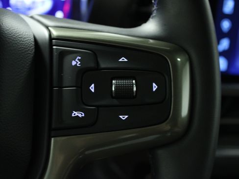 Used 2024 Chevrolet Silverado 2500 High Country w/ Technology Package AWD/4WD image 21