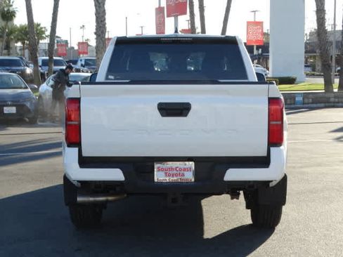 Used 2025 Toyota Tacoma SR5 image 13