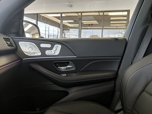 Used 2023 Mercedes-Benz GLE 350 4MATIC image 25