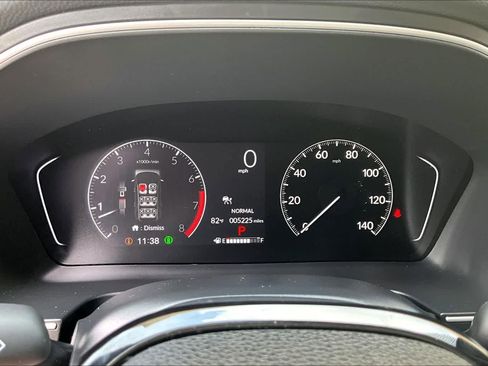 Used 2025 Honda Pilot EX-L image 23