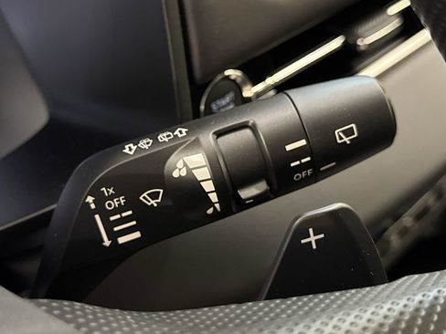 New 2026 Mitsubishi Outlander ES FWD image 17