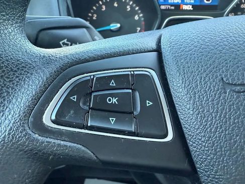 Used 2018 Ford Focus S image 24