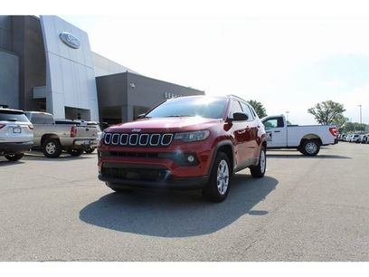 Used 2025 Jeep Compass Latitude