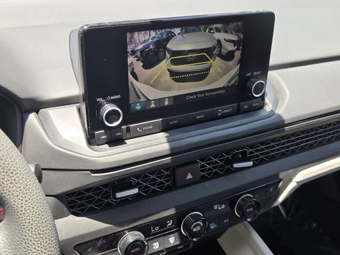 Certified 2023 Honda Accord EX image 21