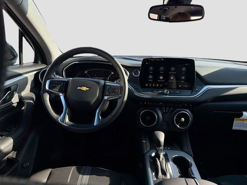 New 2026 Chevrolet Blazer LT w/ Convenience Package image 21