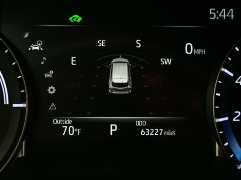 Used 2024 Toyota Highlander XLE AWD/4WD image 26