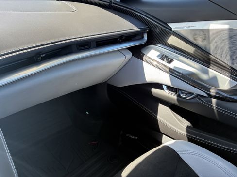 Used 2024 Chevrolet Corvette Z06 image 35