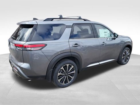 New 2026 Nissan Pathfinder Platinum w/ Lighting Package image 5
