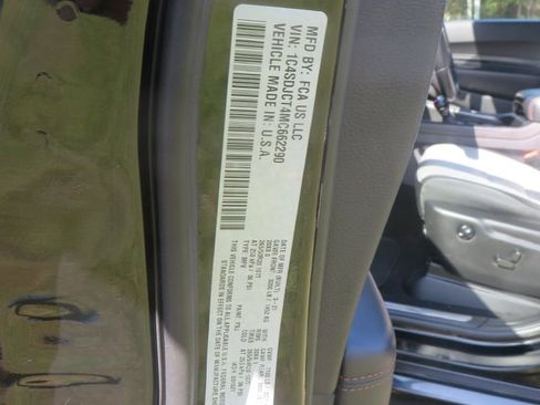 Used 2021 Dodge Durango R/T w/ Technology Group image 35