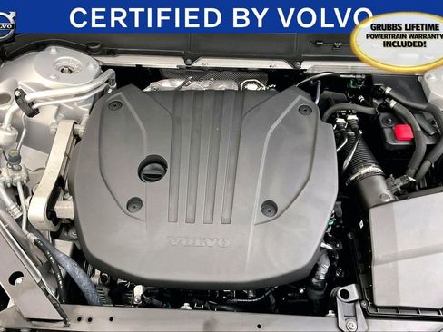 Certified 2025 Volvo XC60 B5 Plus image 43