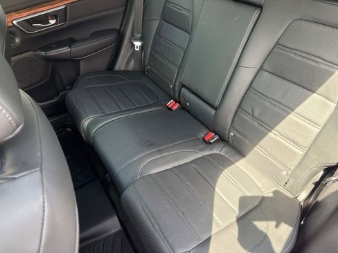 Used 2022 Honda CR-V Touring image 12