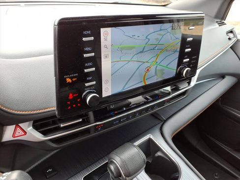 Certified 2022 Toyota Sienna XSE image 20