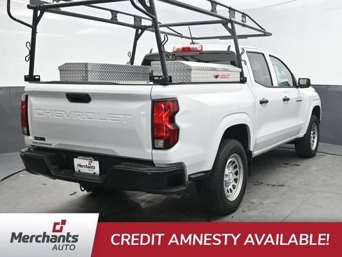 Used 2024 Chevrolet Colorado W/T w/ Safety Package RWD image 7