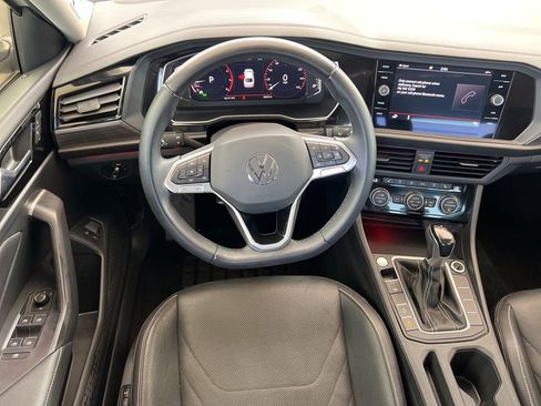 Certified 2024 Volkswagen Jetta SEL image 21