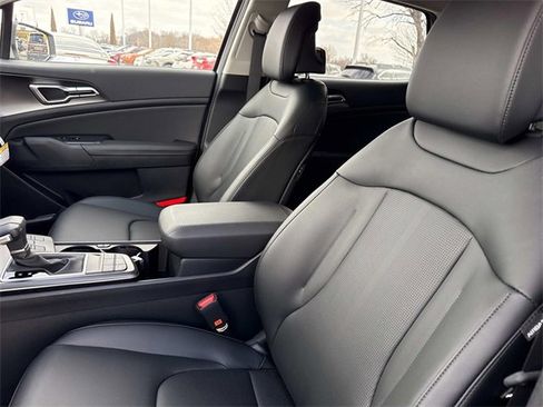 New 2026 Kia Sportage EX image 12