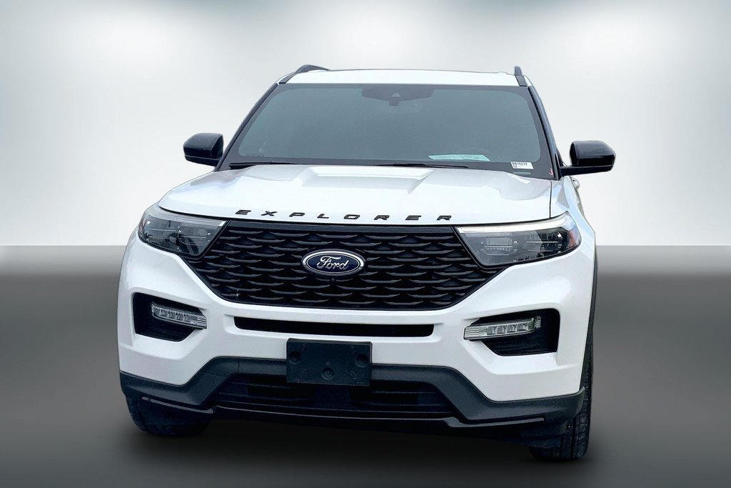 Used 2023 Ford Explorer ST-Line w/ Class IV Trailer Tow Package AWD/4WD image 7