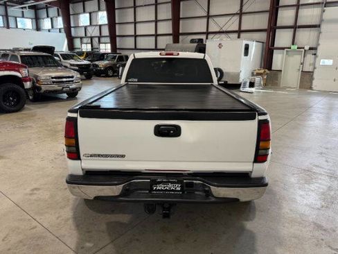 Used 2007 Chevrolet Silverado 3500 LT w/ Heavy-Duty Power Package AWD/4WD image 10