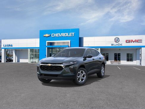 New 2026 Chevrolet Trax LS w/ LS Convenience Package FWD image 27