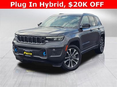 New 2023 Jeep Grand Cherokee Overland w/ Advanced Protech Group III
