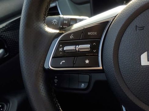 Used 2024 Kia Seltos SX image 20