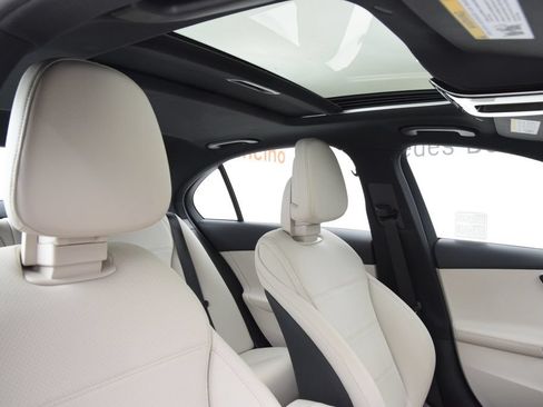 Used 2023 Mercedes-Benz C 300 Sedan image 18