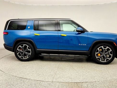 Used 2024 Rivian R1S Adventure AWD/4WD image 4