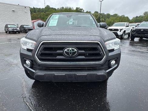 Used 2022 Toyota Tacoma SR5 image 8
