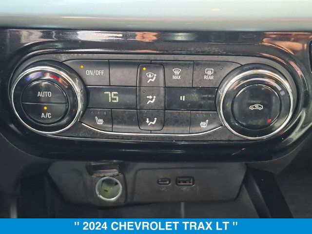 Used 2024 Chevrolet Trax LT w/ Driver Confidence Package FWD image 23