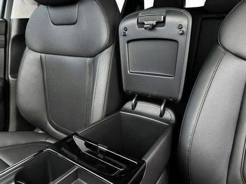 Certified 2025 Hyundai Tucson SEL image 18