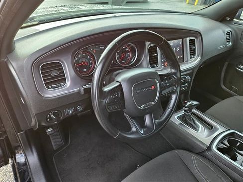 Used 2023 Dodge Charger SXT image 15
