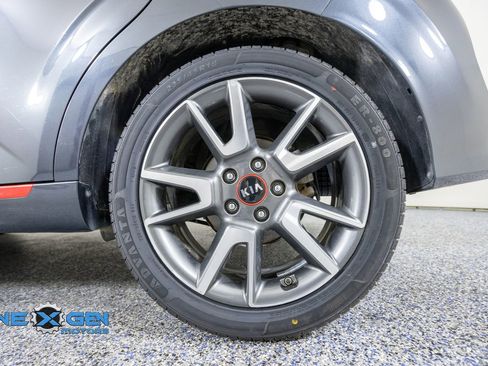 Used 2020 Kia Soul GT-Line w/ GT 2.0L Power Sunroof Package FWD image 43