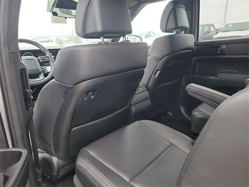 Certified 2025 Hyundai Santa Fe Calligraphy image 14