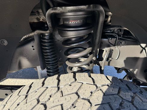 Used 2015 Ford F350 Lariat w/ Chrome Package image 18