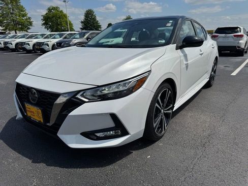 Used 2023 Nissan Sentra SR FWD image 8