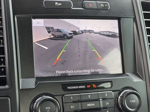Used 2020 Ford F150 XL w/ Equipment Group 101A Mid RWD image 11