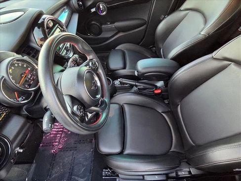 Used 2020 MINI Cooper S image 15