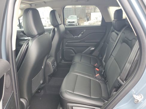 New 2026 Lincoln Corsair Premiere image 24