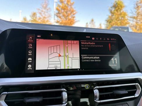 Certified 2022 BMW 430i Coupe w/ Premium Package 2 image 19