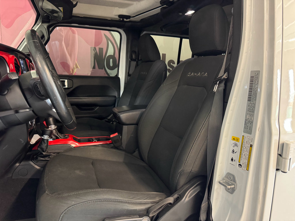 Used 2018 Jeep Wrangler Unlimited Sahara w/ Cold Weather Group AWD/4WD image 20