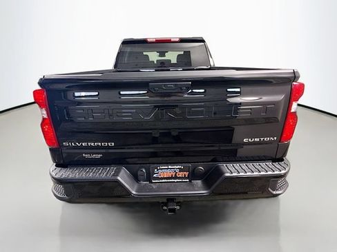 Used 2026 Chevrolet Silverado 1500 Custom AWD/4WD image 6
