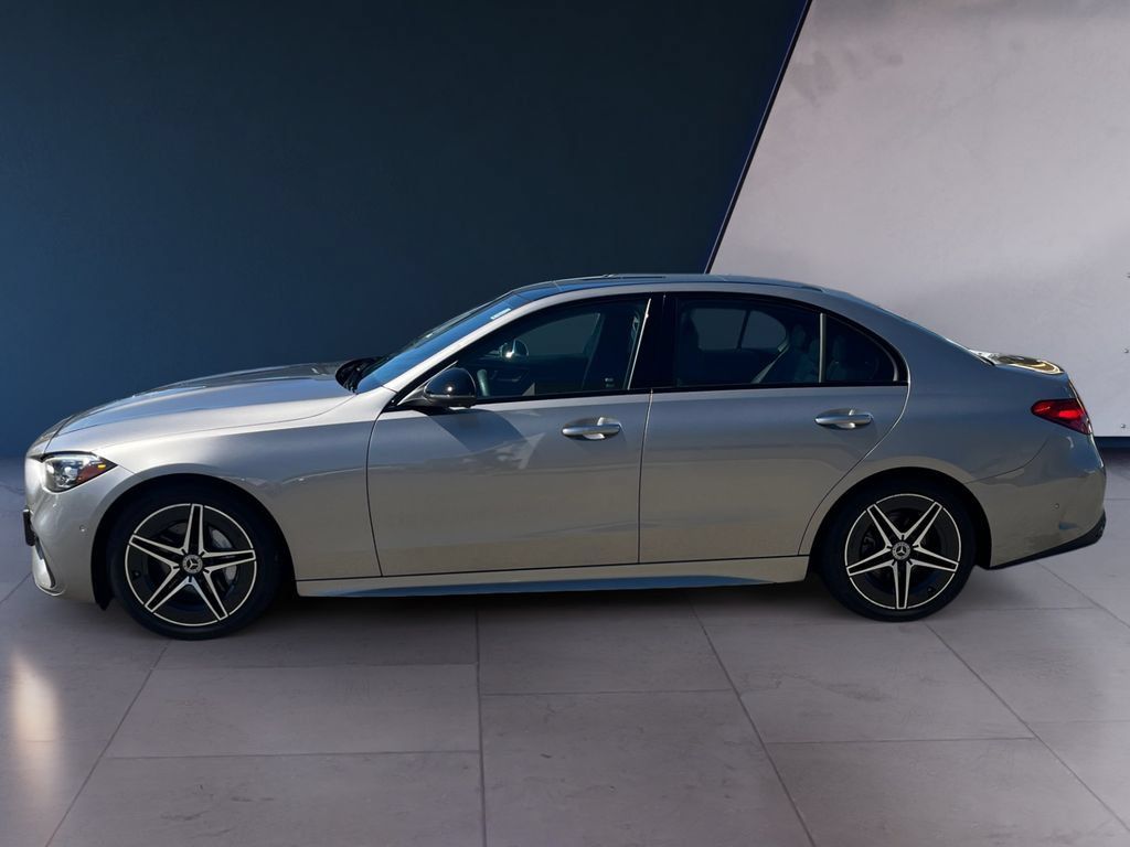 Used 2023 Mercedes-Benz C 300 4MATIC Sedan image 2