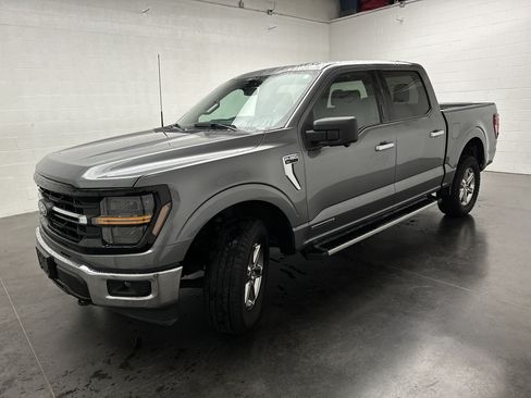 Used 2024 Ford F150 XLT w/ Mobile Office Package AWD/4WD image 4
