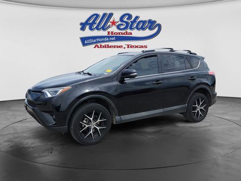 Used 2018 Toyota RAV4 SE w/ Power Extra Value Package FWD image 1